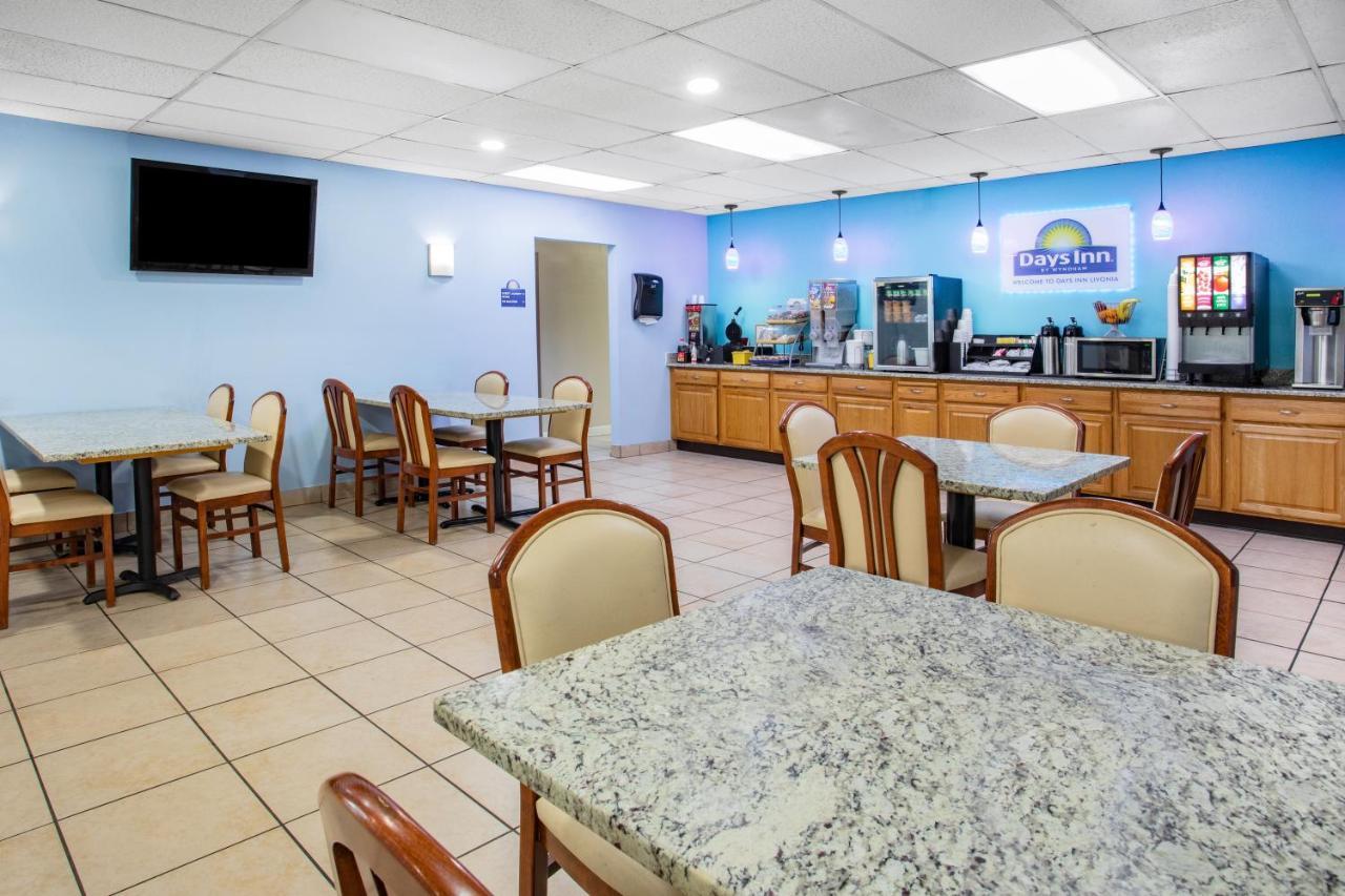 Days Inn By Wyndham Livonia Canton Detroit Bagian luar foto